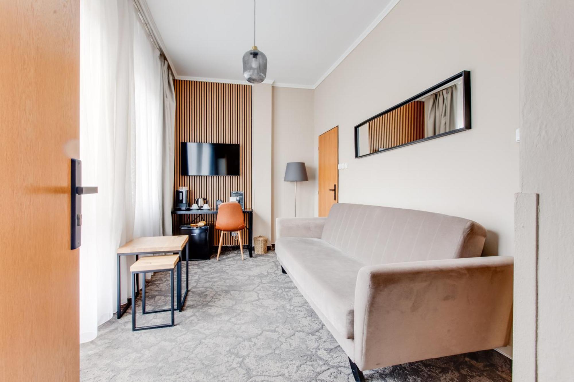 Andante 3* Prag